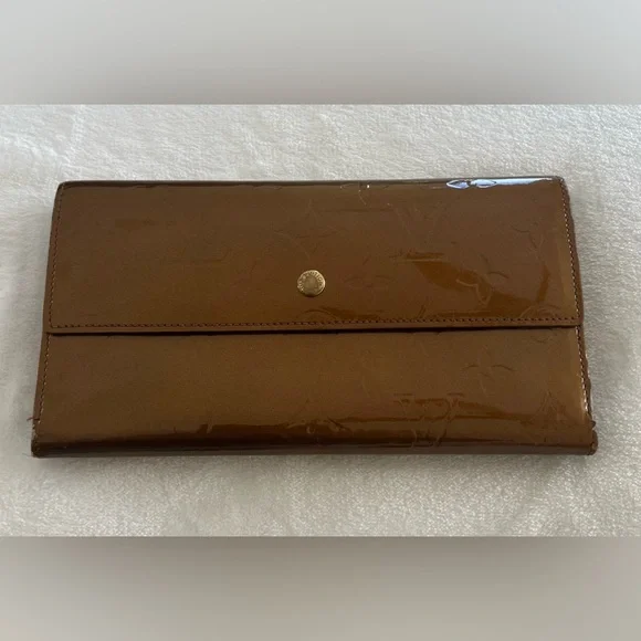 PROJECT Wallet! Auth Louis Vuitton Vernis Wallet, Caramel Color - Picture 2 of 13